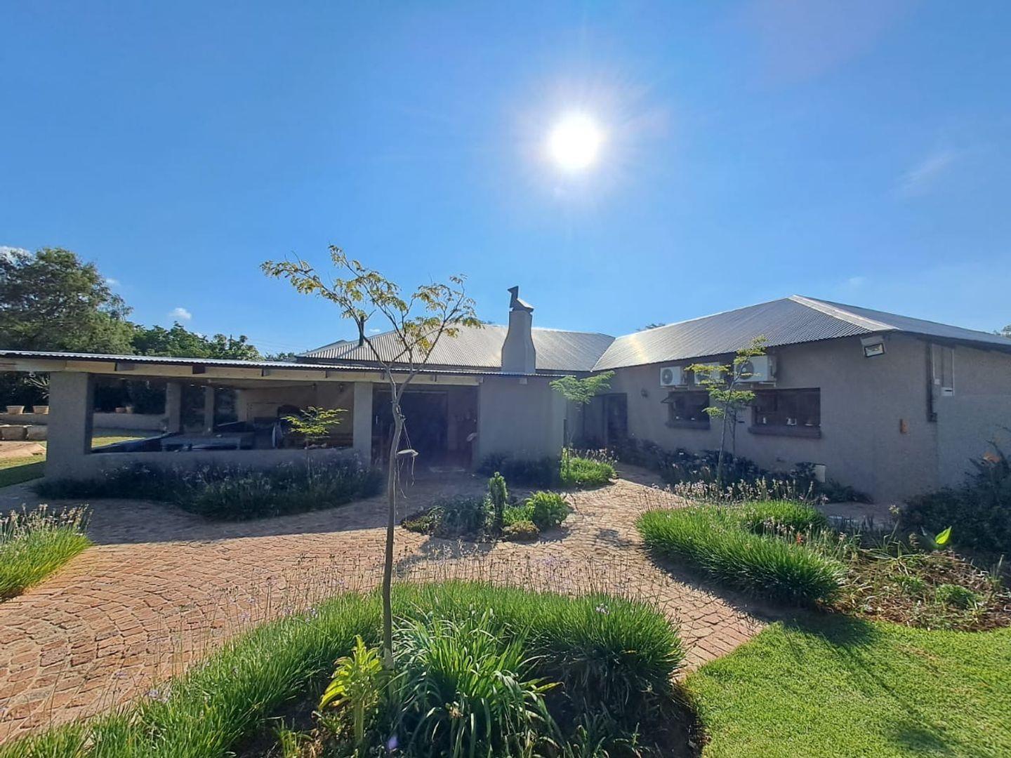 Farm for sale in De Wildt P24114296337