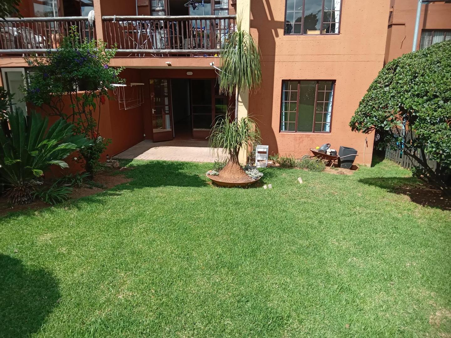 2 Bedroom Townhouse for sale in Eden Glen 9 Kukuma Lodge, 3 Baker