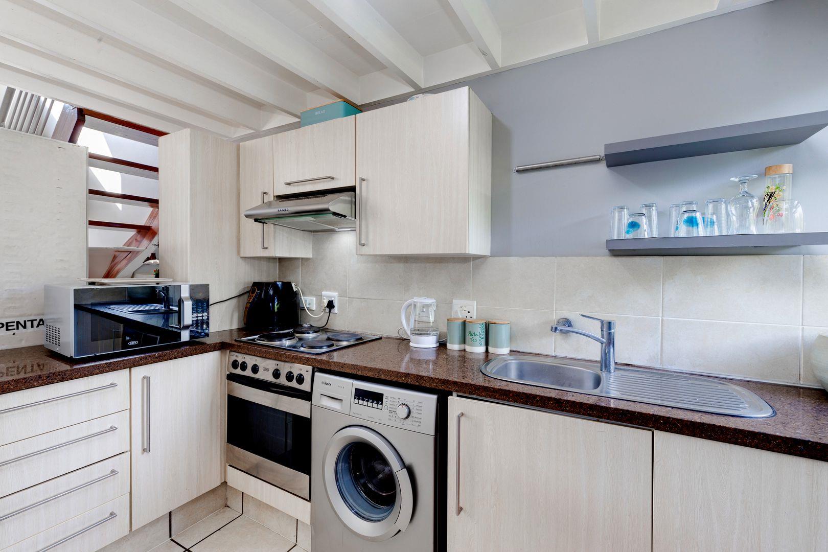 1 Bedroom Apartment / flat for sale in Douglasdale P24114298045