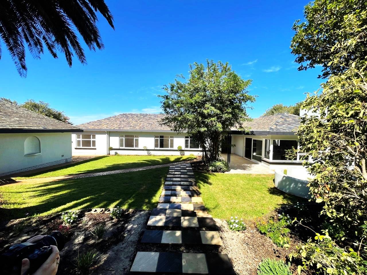 4 Bedroom House for sale in Welgemoed P24114298465