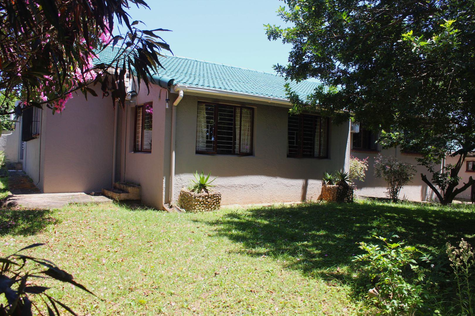 3 Bedroom House for sale in Glenmore P24114298706