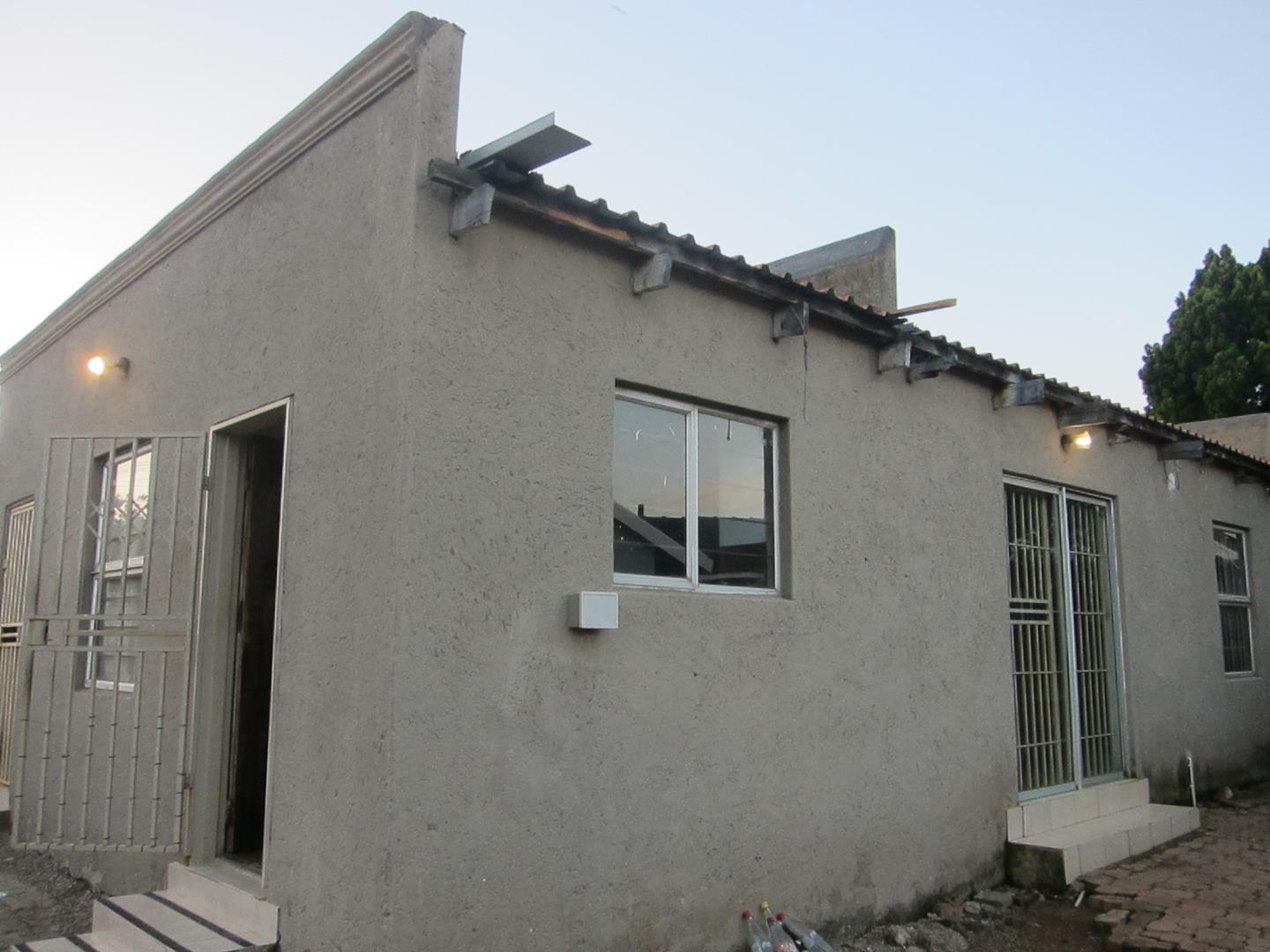 2.5 Bedroom Apartment / flat to rent in Kibler Park P24114299405