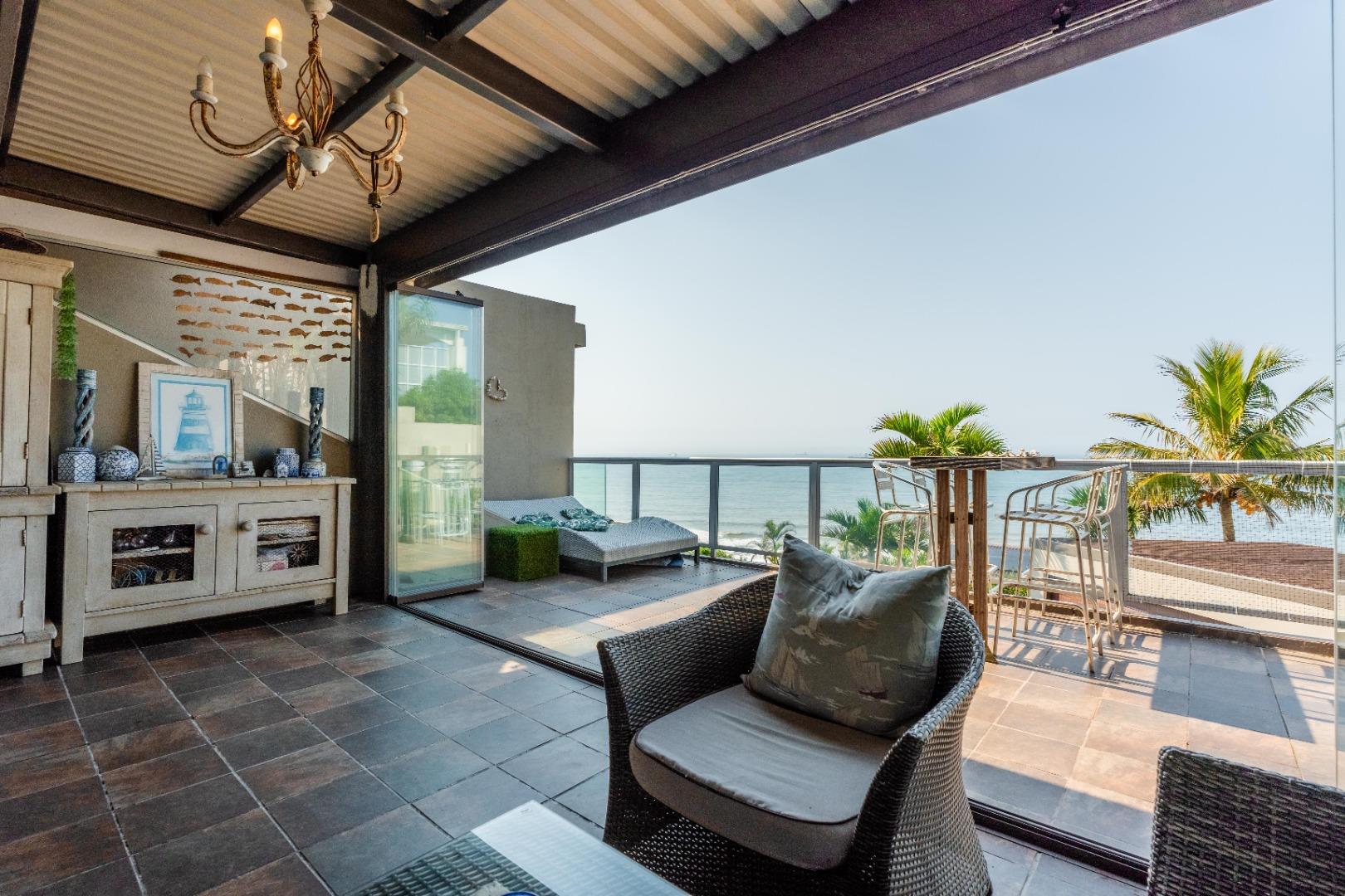 3 Bedroom Townhouse for sale in Umdloti Beach P24114299447