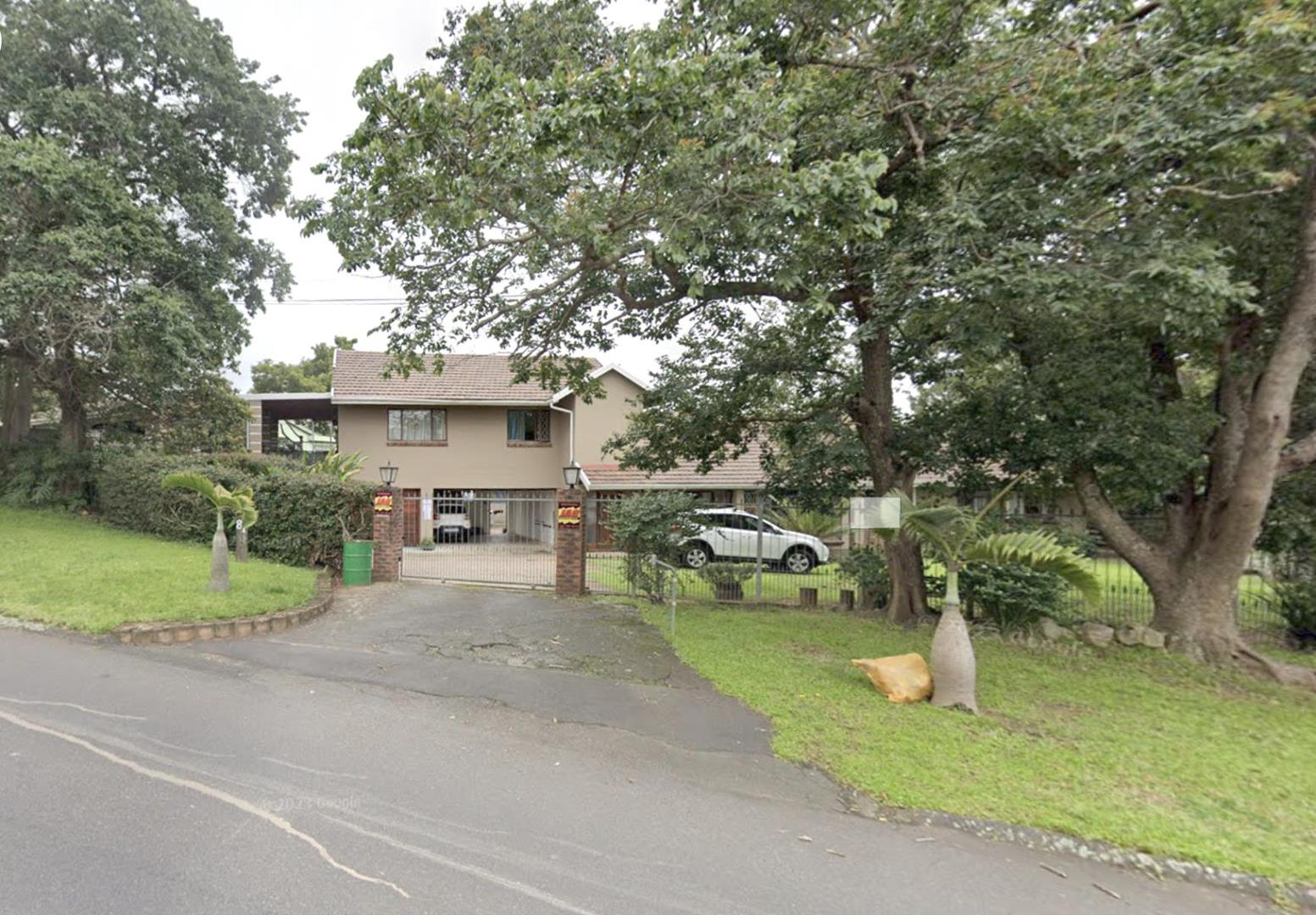 Cowies Hill Property Apartments / flats to rent in Cowies Hill