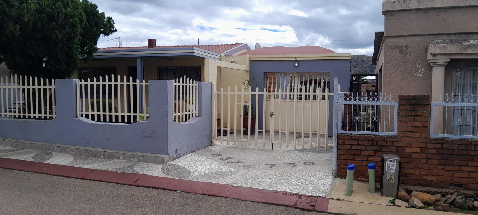 Pimville Zone 4 Property Property and houses for sale in Pimville Zone 4