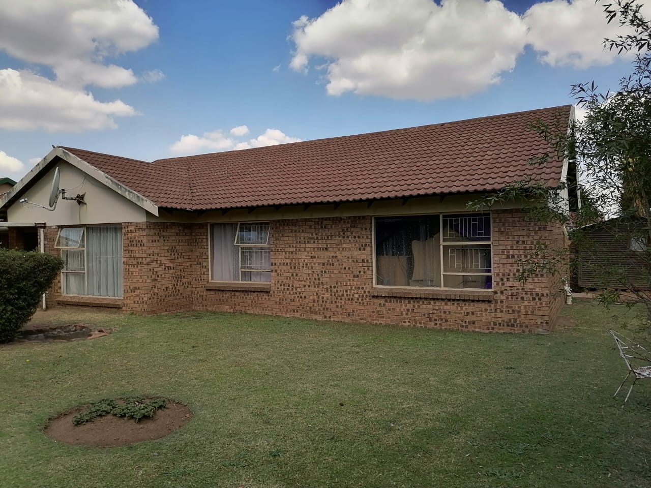 3 Bedroom House to rent in Reyno Ridge P24114301569