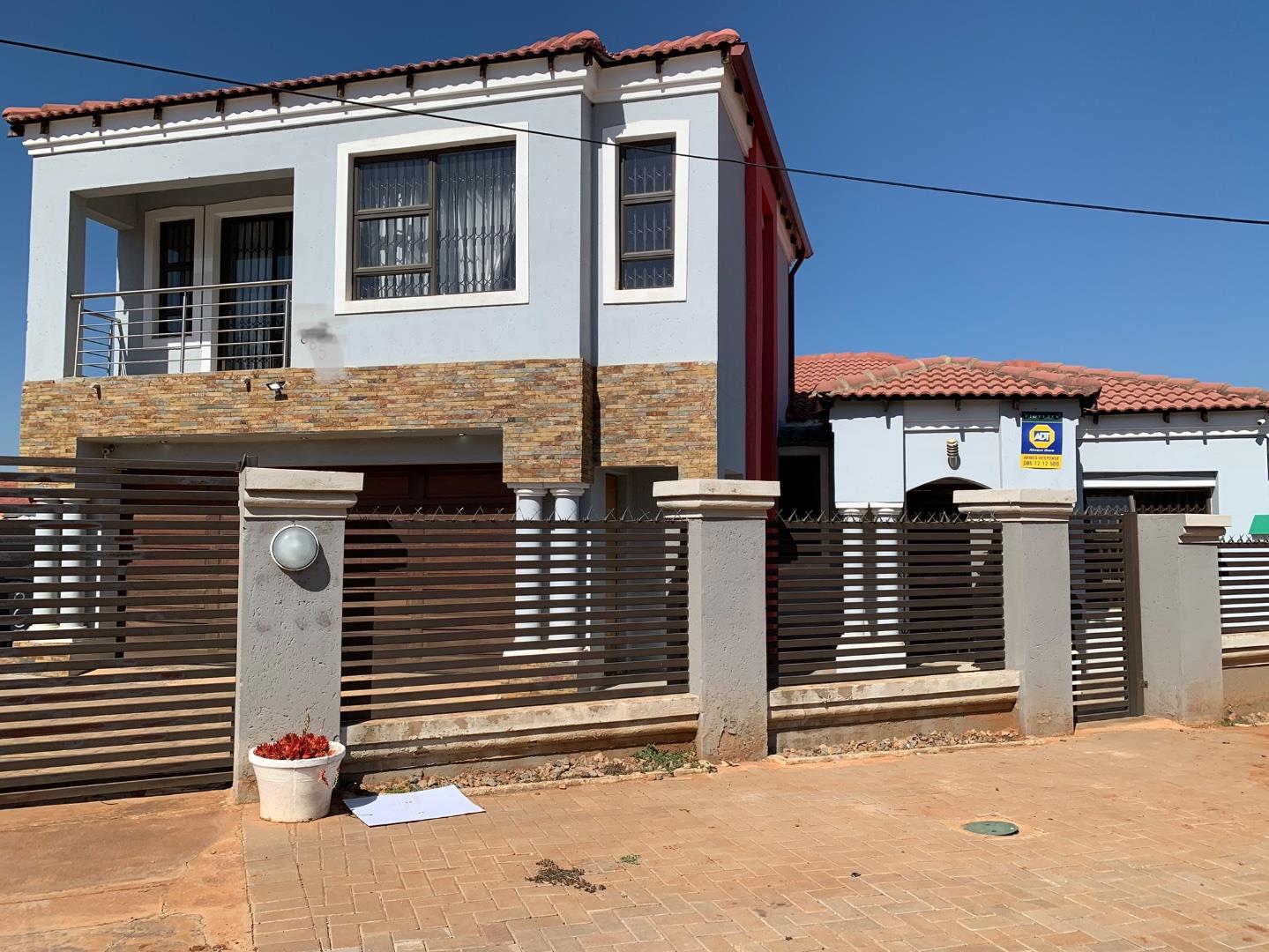 Philip Nel Park Property Property and houses for sale in Philip Nel