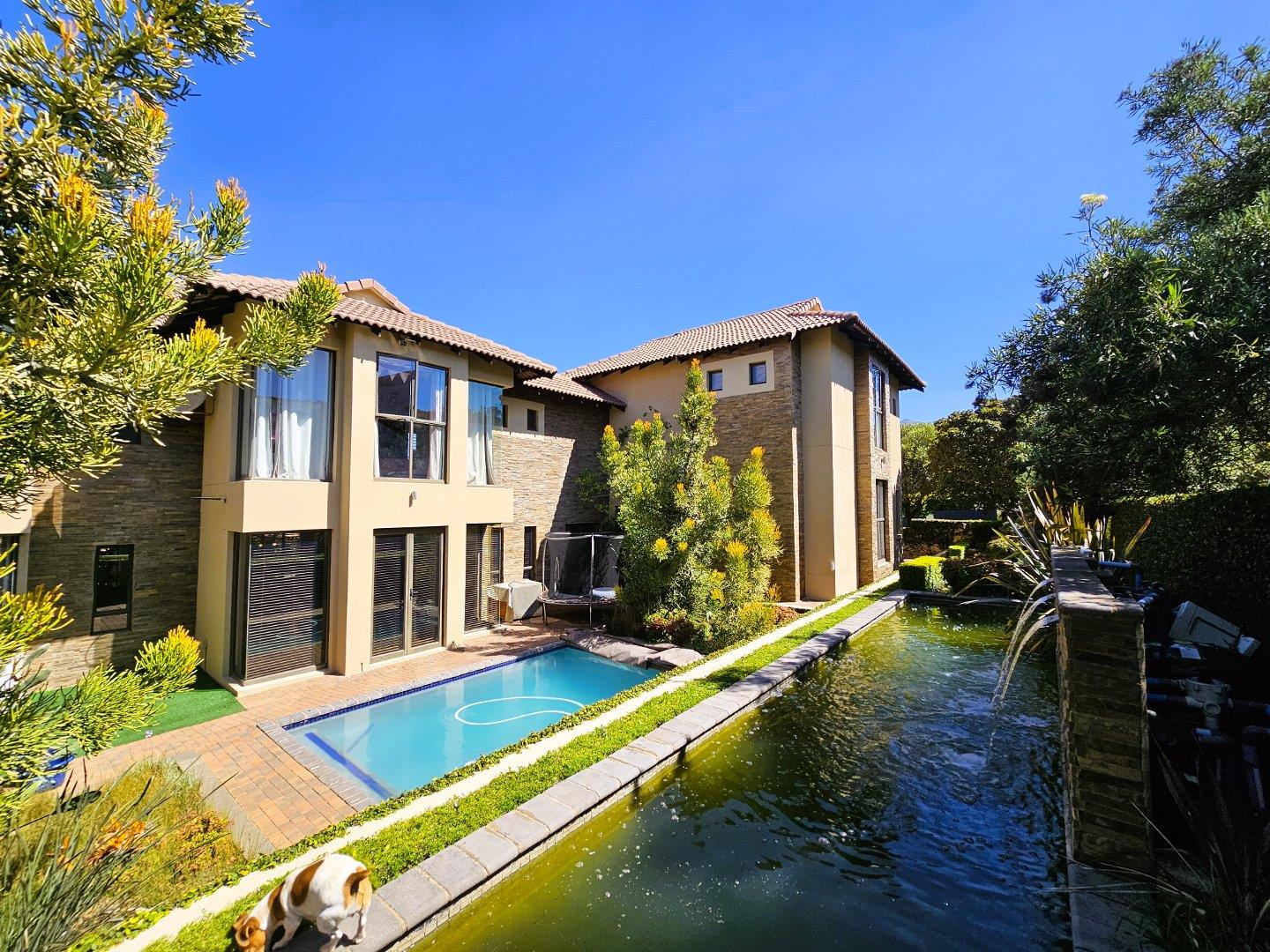 4 Bedroom House to rent in Waterkloof Golf Estate P24114263239