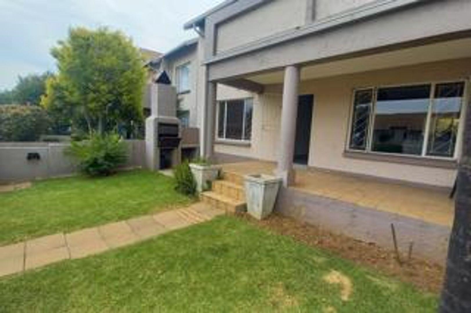 Townhouses for sale in Edenvale Edenvale Property