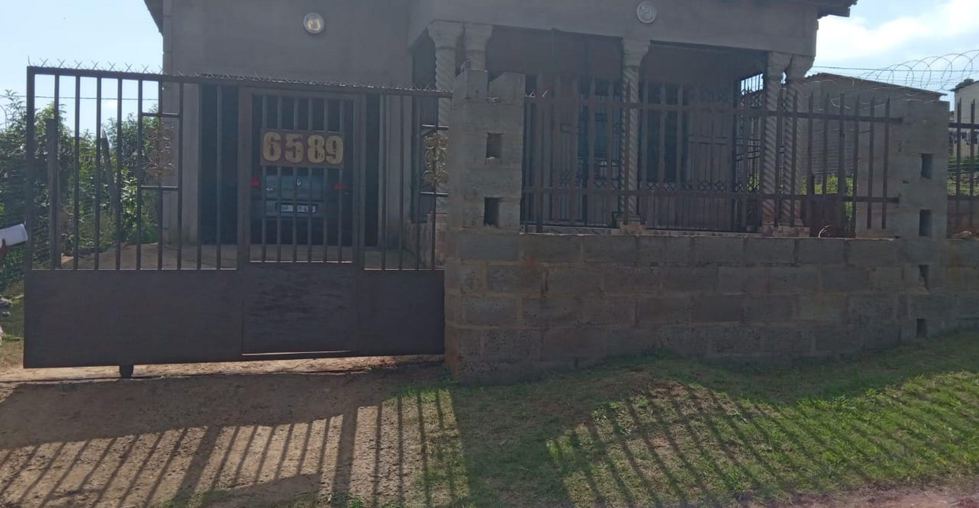 4 Bedroom House for sale in Edendale H P24114306715