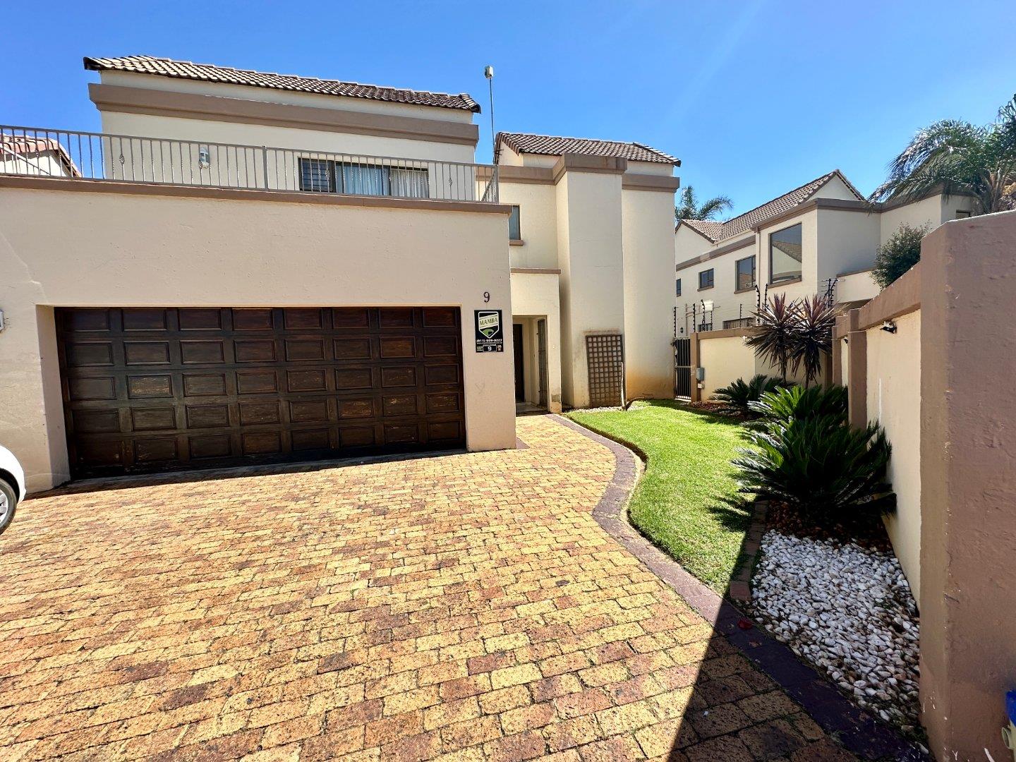 5 Bedroom House for sale in Bartlett 122 Ridge Road P24114291337