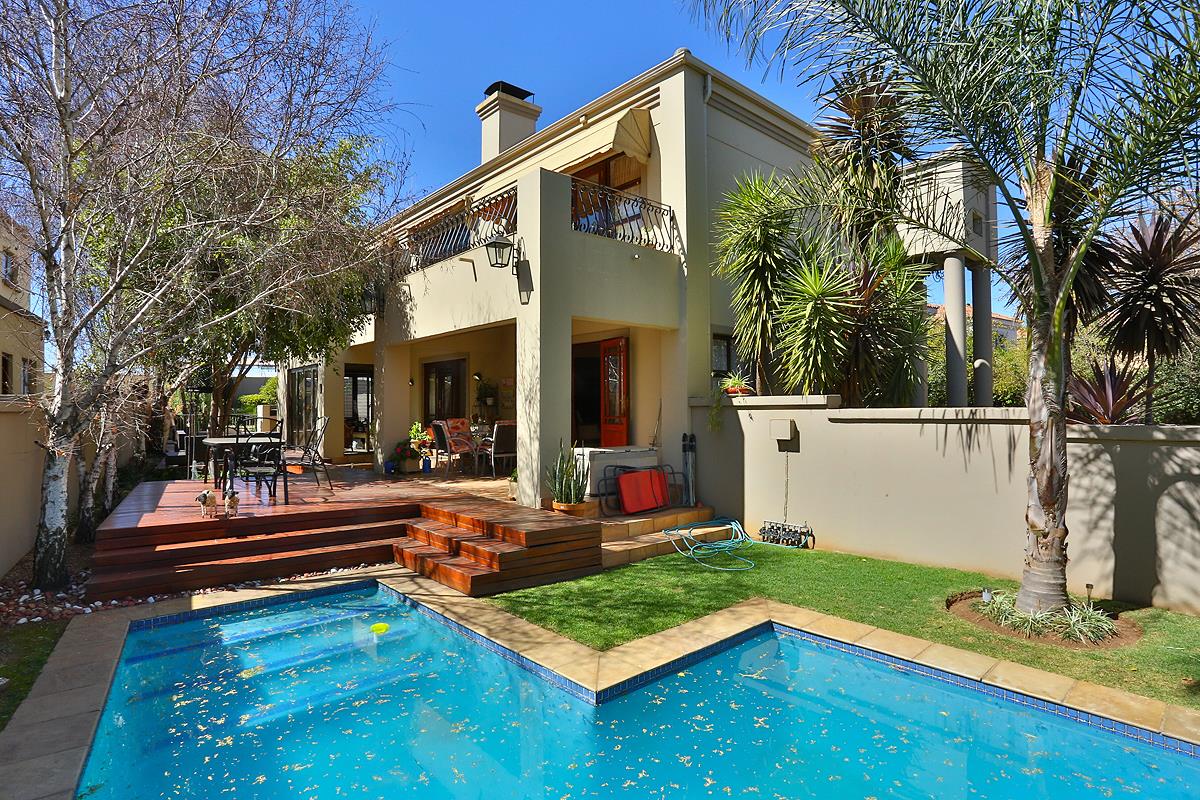 Eagle Canyon Golf Estate Property Property and houses for sale in