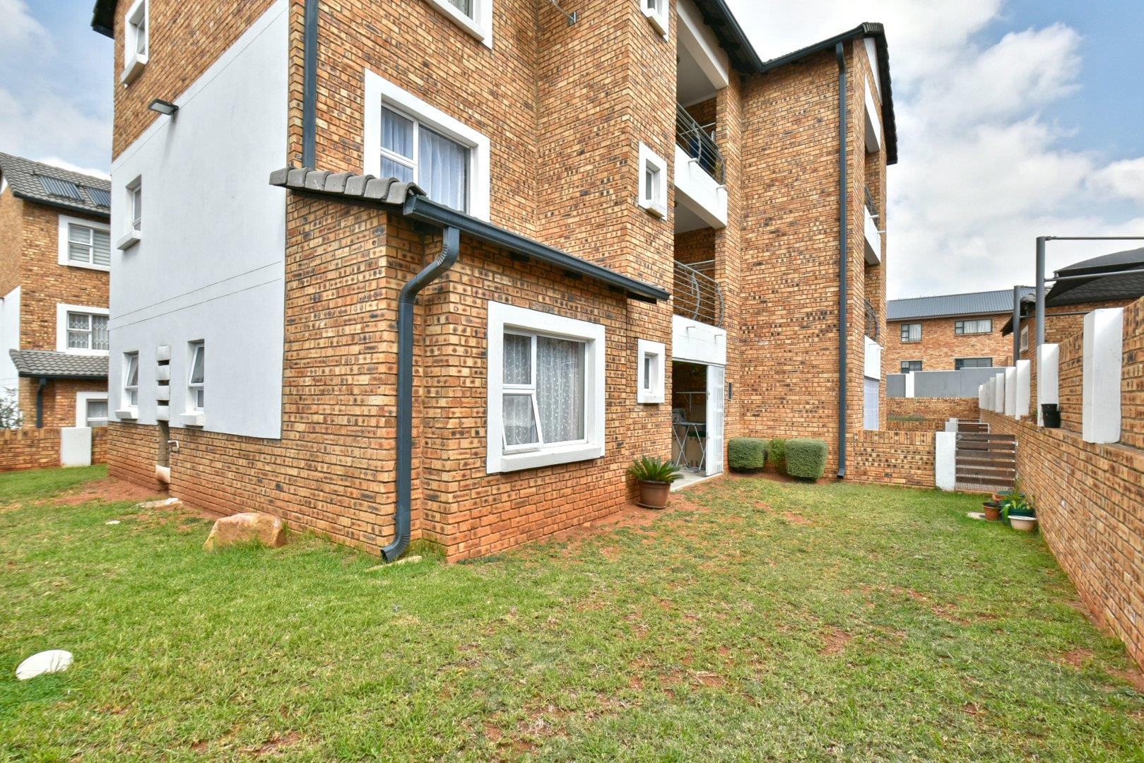 2 Bedroom Apartment / flat for sale in Albemarle P24114309780