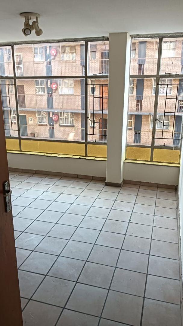 2 Bedroom Apartment / flat for sale in East Lynne P24114310581