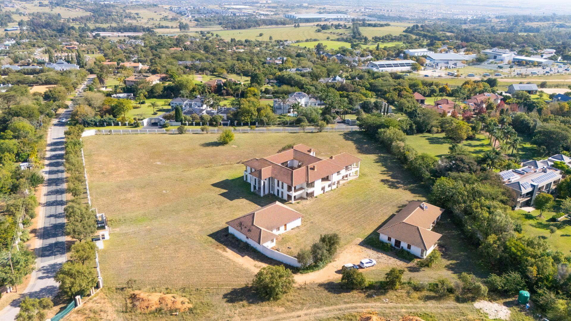 5 Bedroom House for sale in Saddlebrook Estate P24114311049