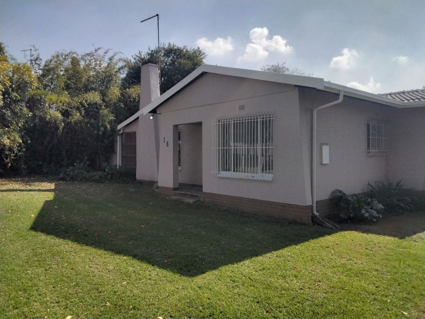 3 Bedroom House for sale in Mimosa Park P24114314641