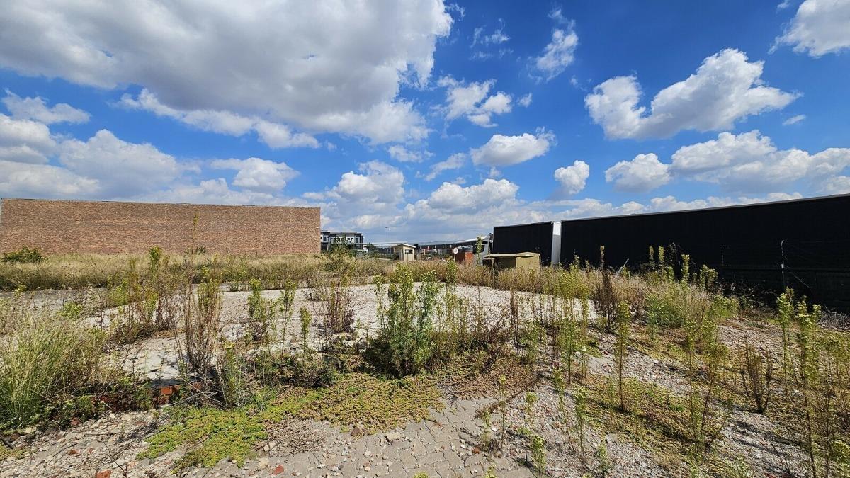 Vacant land / plot for sale in Clayville 2 Axle Dr P24114668430