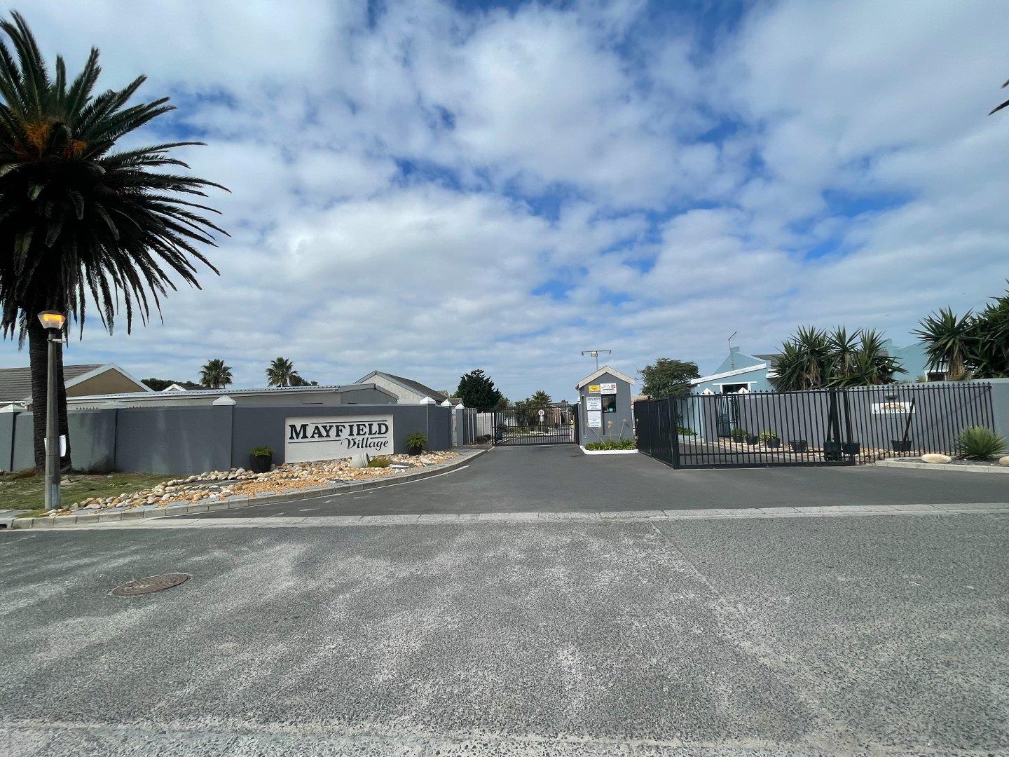 3 Bedroom House for sale in Ottery 17 Mayfield Village, Mayfield