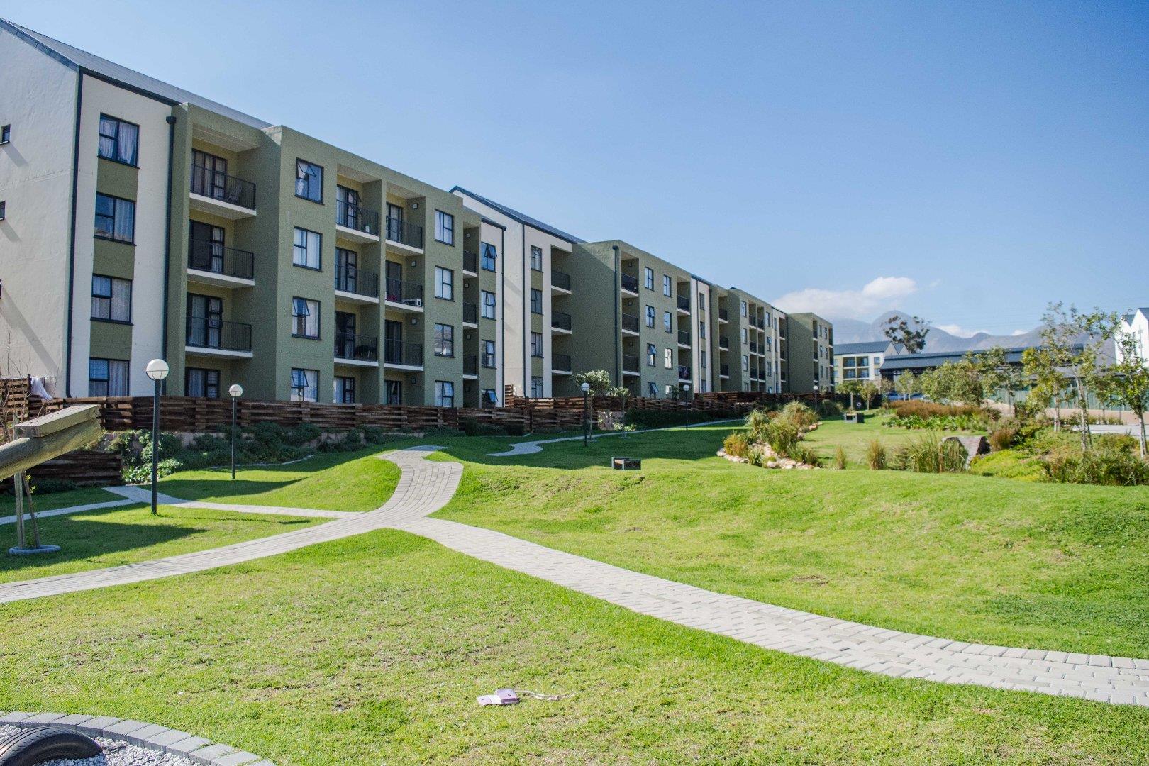 Property and houses to rent in Gordons Bay Gordons Bay Property