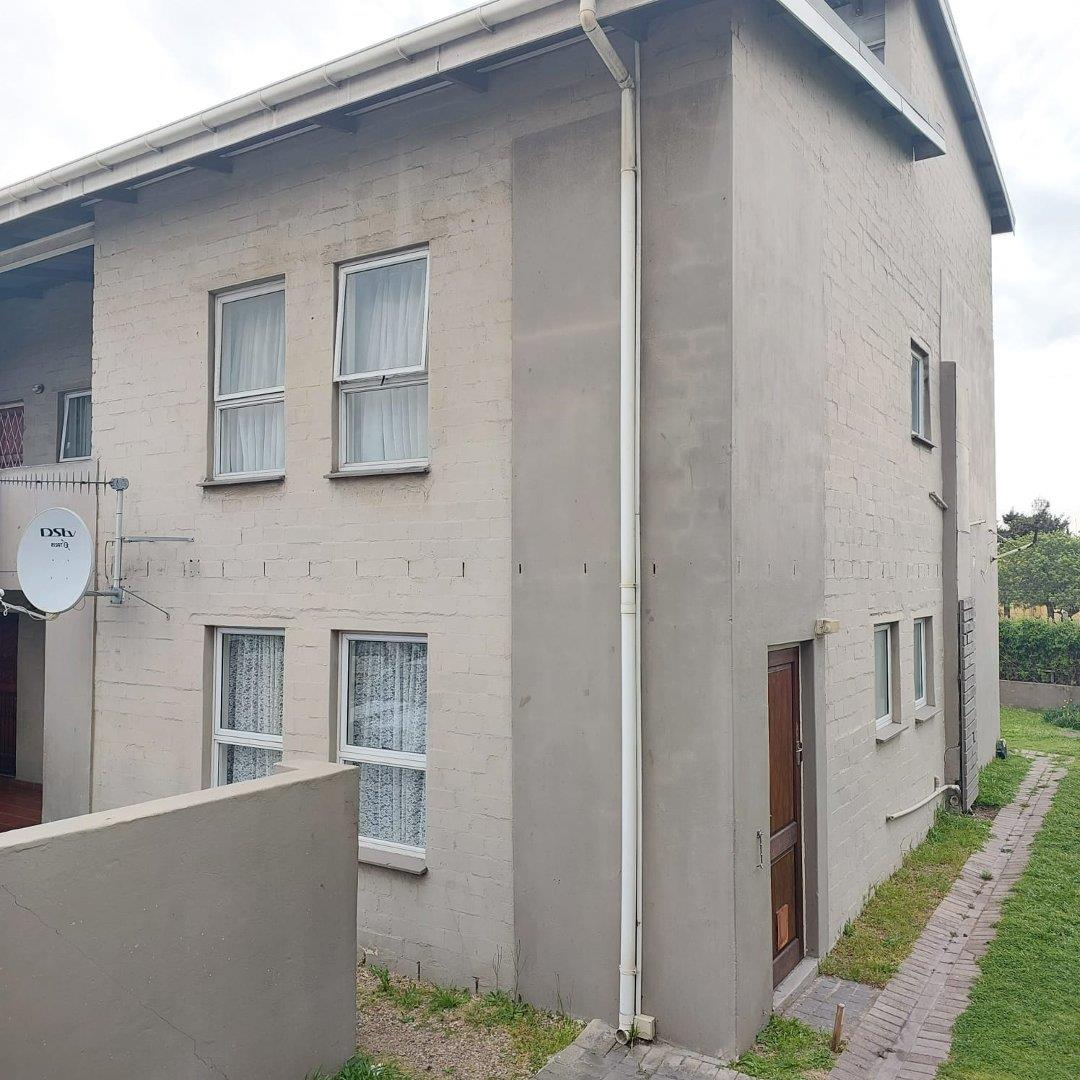 Maitland, Cape Town Property Apartments / flats for sale in Maitland