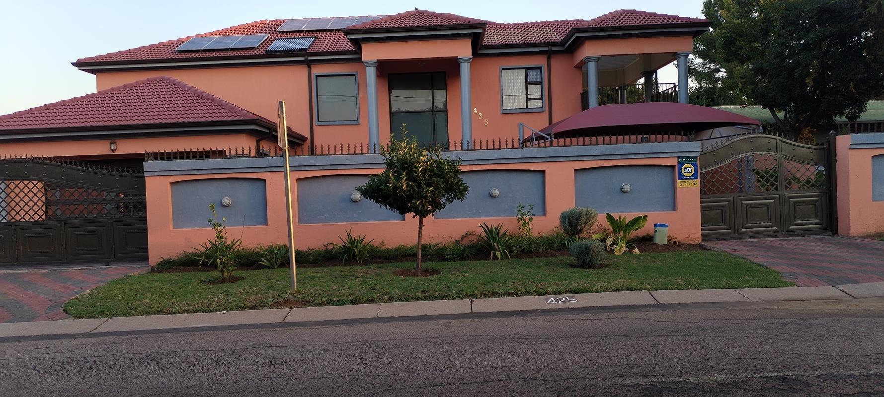 5 Bedroom House for sale in Silverton 425 Alfa Street P24114323143