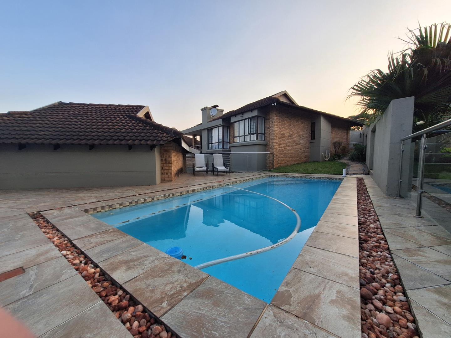 3 Bedroom House for sale in Stonehenge Ext 1 10 Fret Street P24