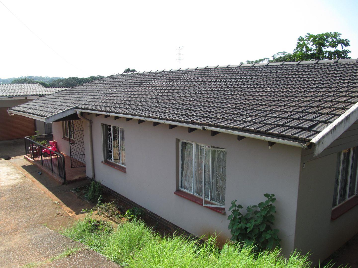 4 Bedroom House for sale in Mobeni Heights P24114327825