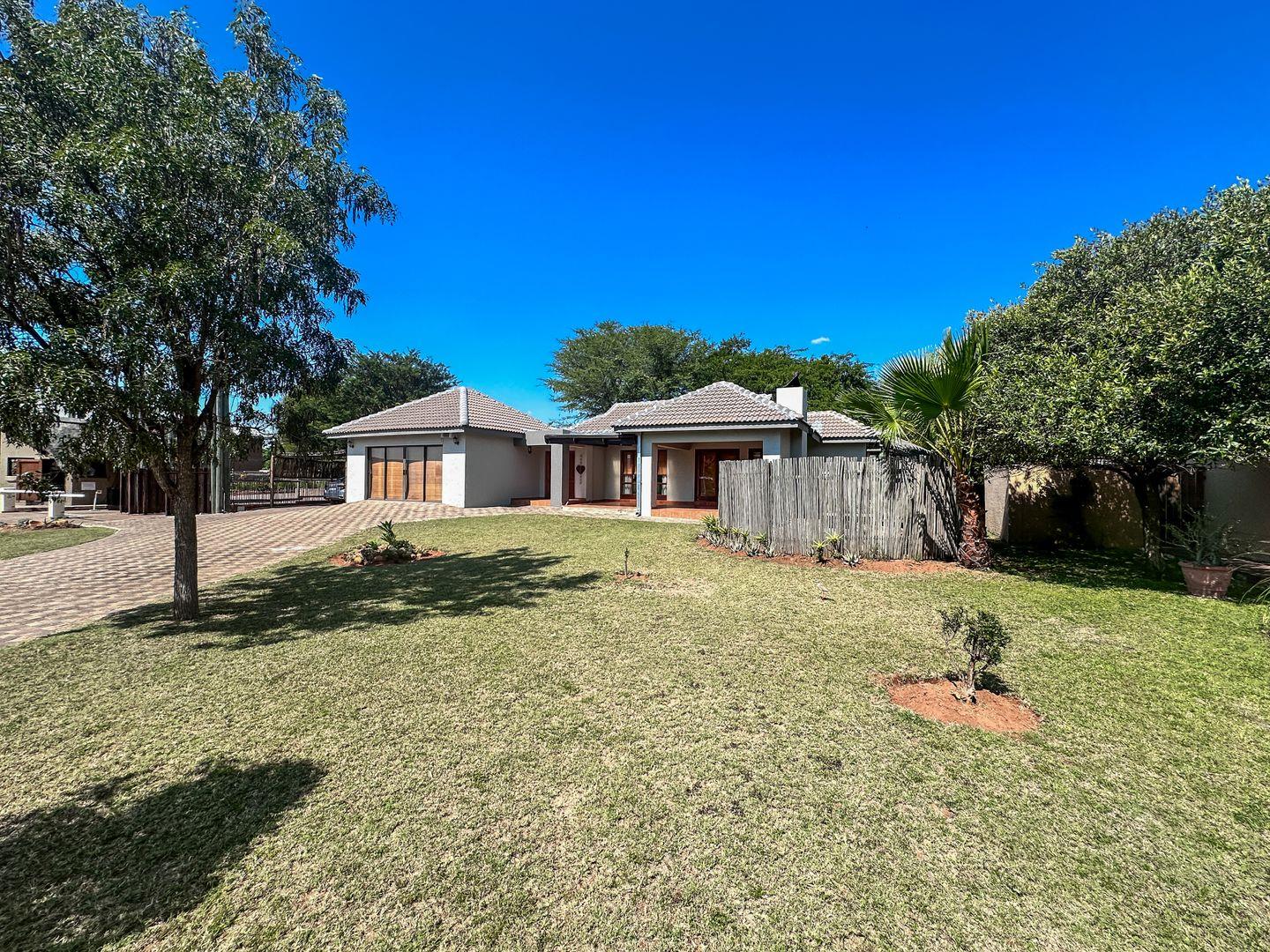 4 Bedroom House for sale in Koro Creek Golf Estate P24114327891