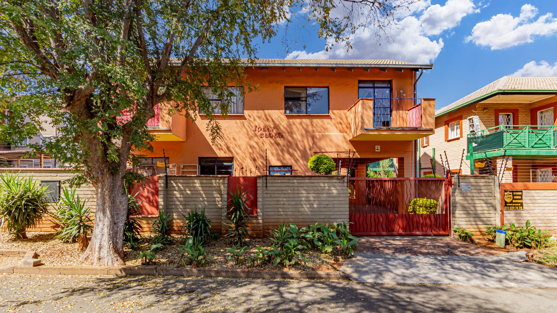 Commercial property for sale in Alberton North 35 1st Avenue P24