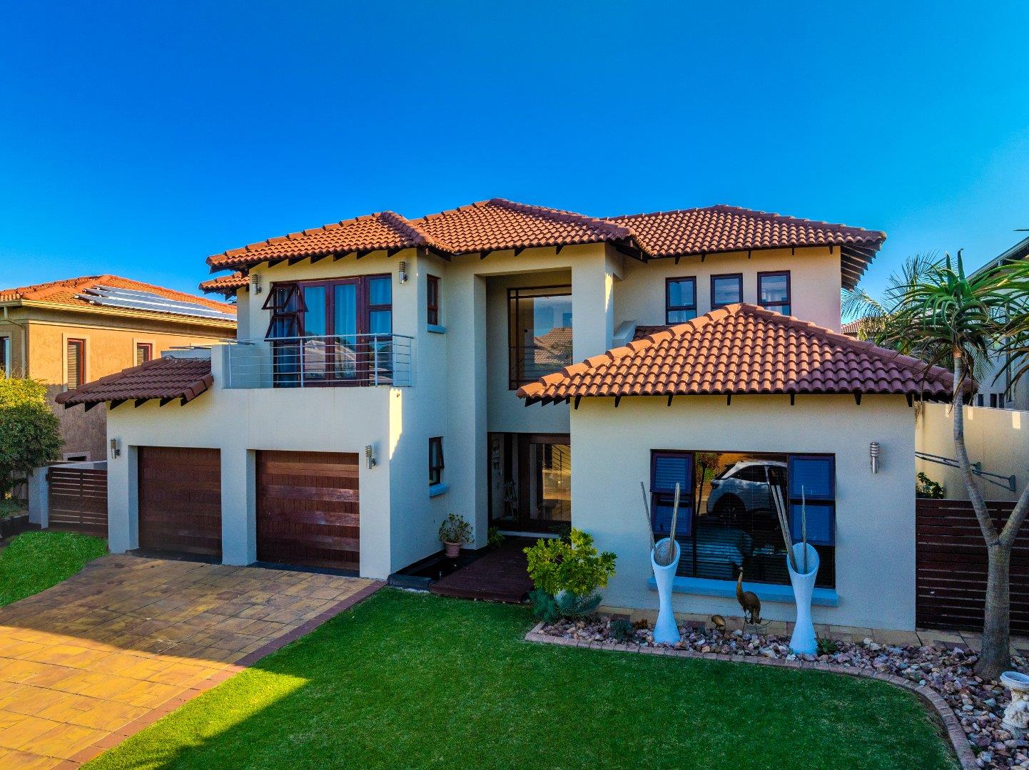 4 Bedroom House for sale in Aspen Hills Nature Estate P24114328928