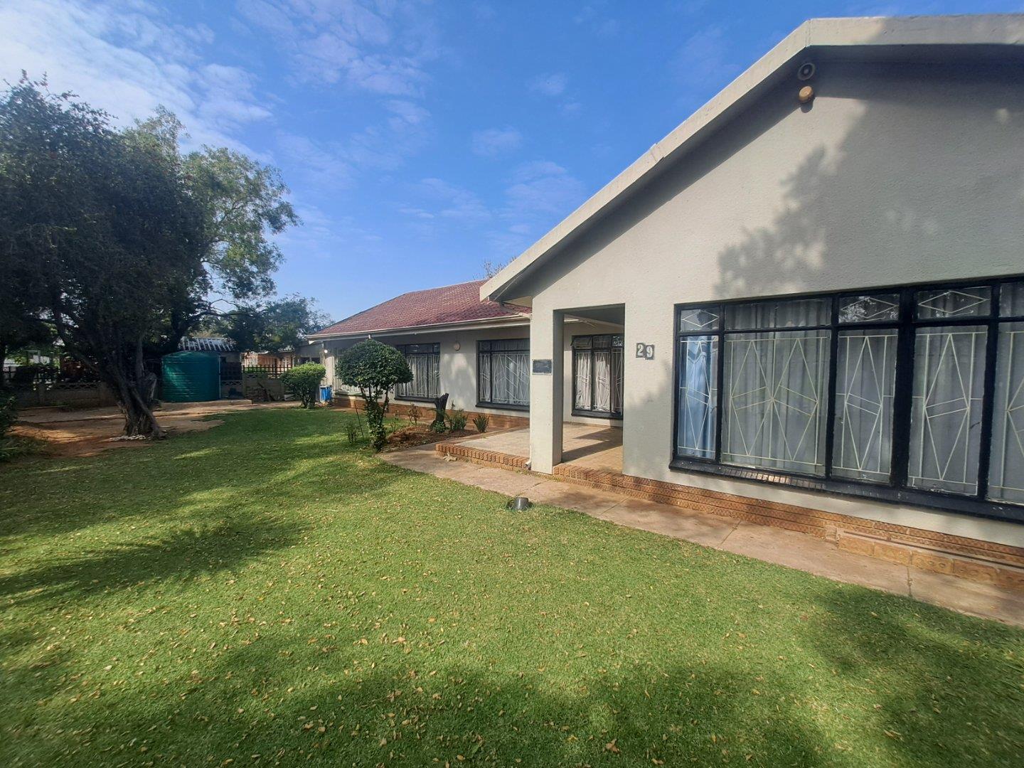 15 Bedroom House for sale in Vanderbijlpark SE 7 P24114328988