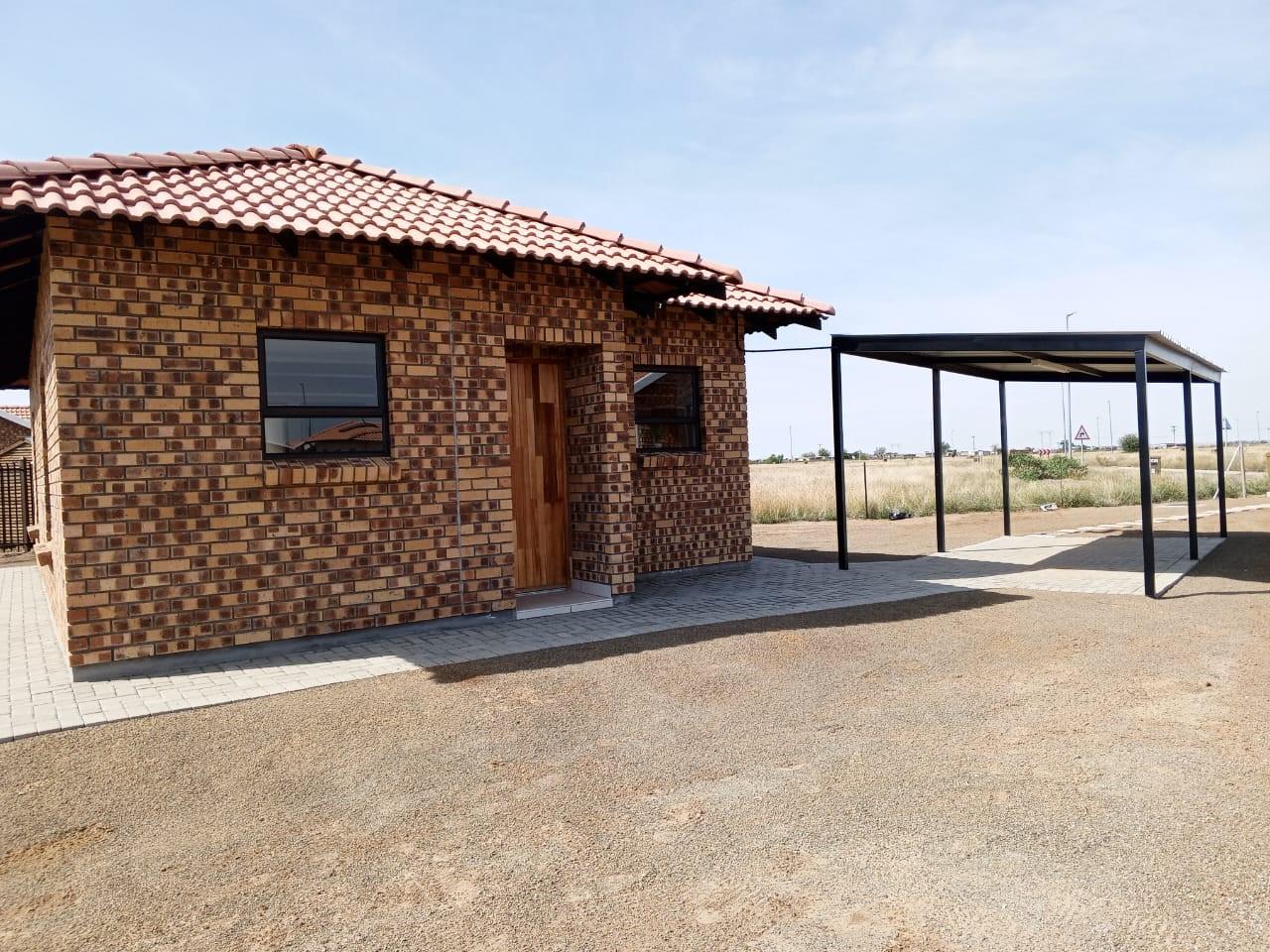 2 Bedroom House for sale in Hillside View P24114329277