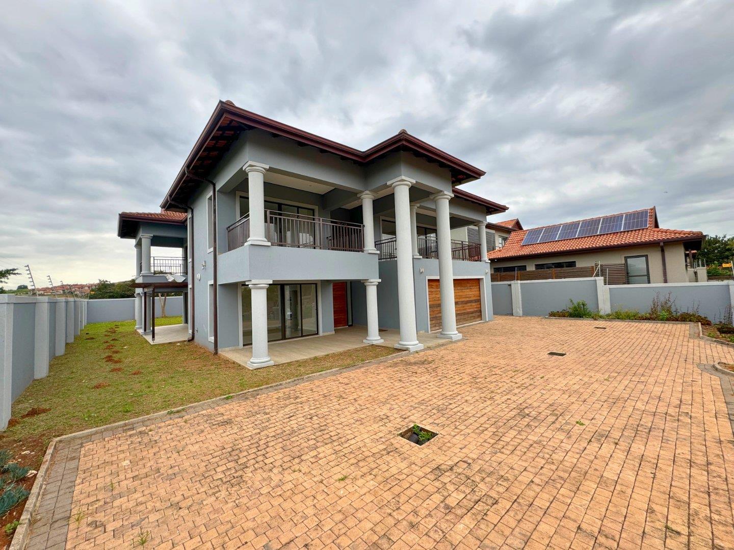 3 Bedroom House for sale in Izinga Ridge P24114331077