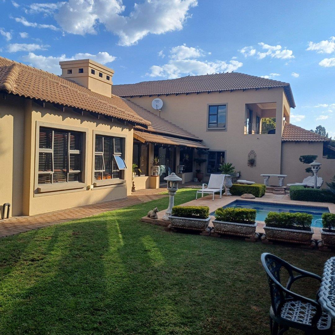 3 Bedroom House for sale in Eldo Lakes Estate 700 River View Crescent