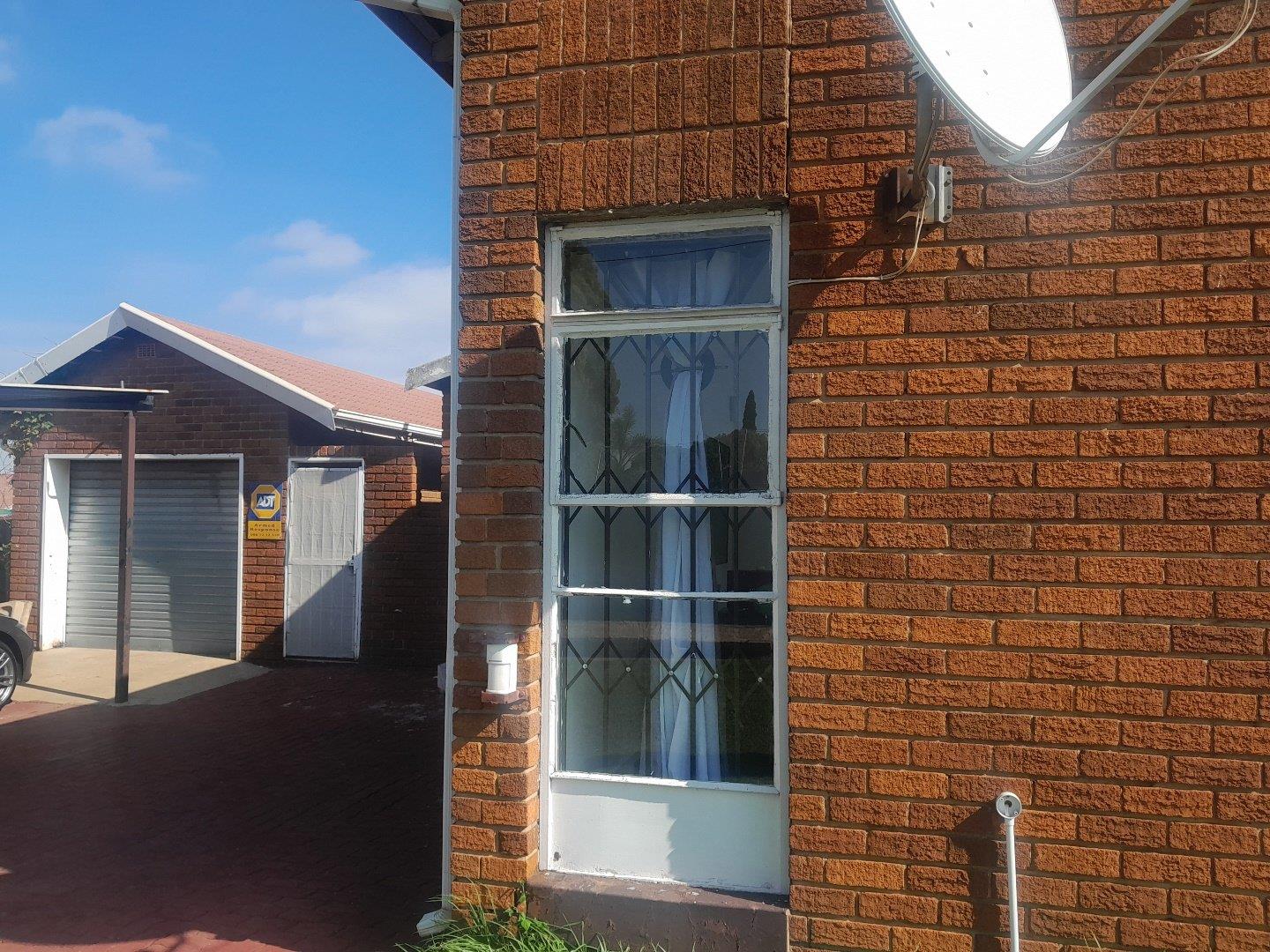 3 Bedroom House to rent in Reyno Ridge P24114332424