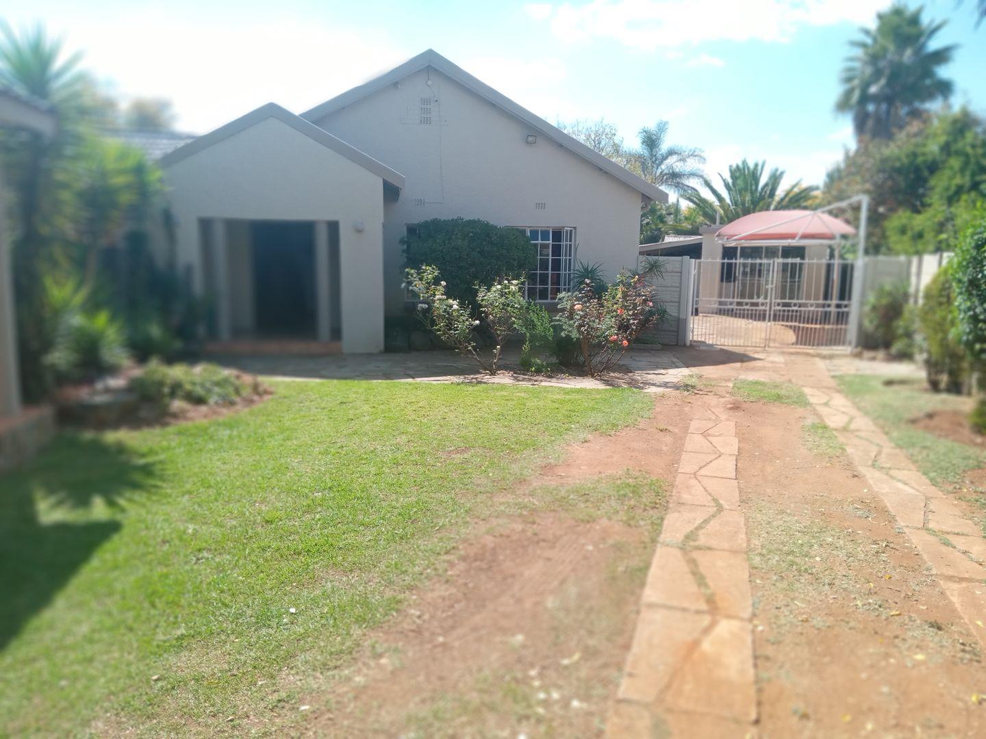 3 Bedroom House for sale in Hurlyvale 17 St Teresa P24114333951