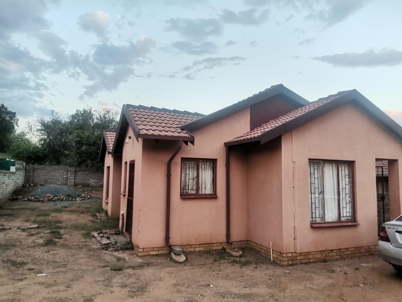 3 Bedroom House to rent in Tlhabane West P24114335341