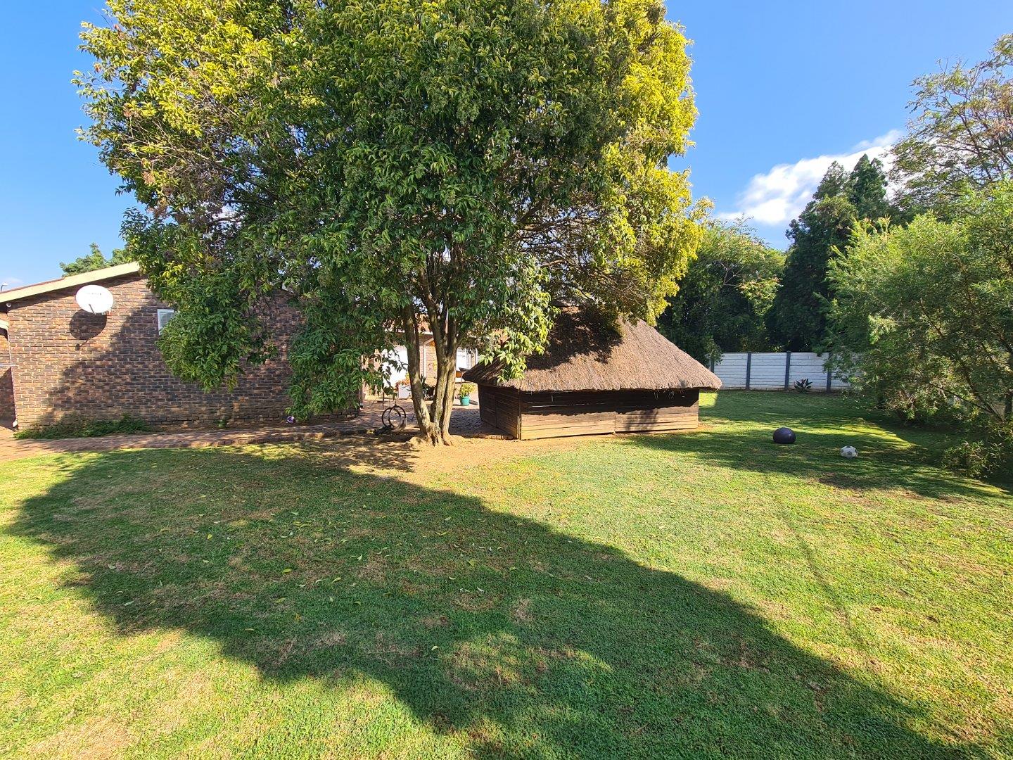 Falcon Ridge Property Property and houses for sale in Falcon Ridge