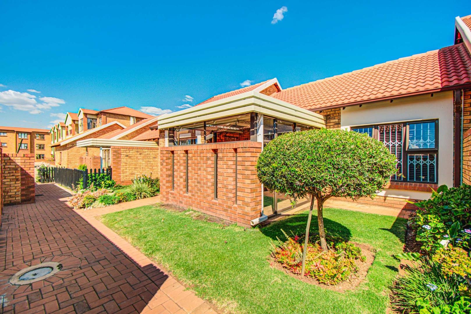 Townhouses for sale in Benoni Benoni Property Page 4