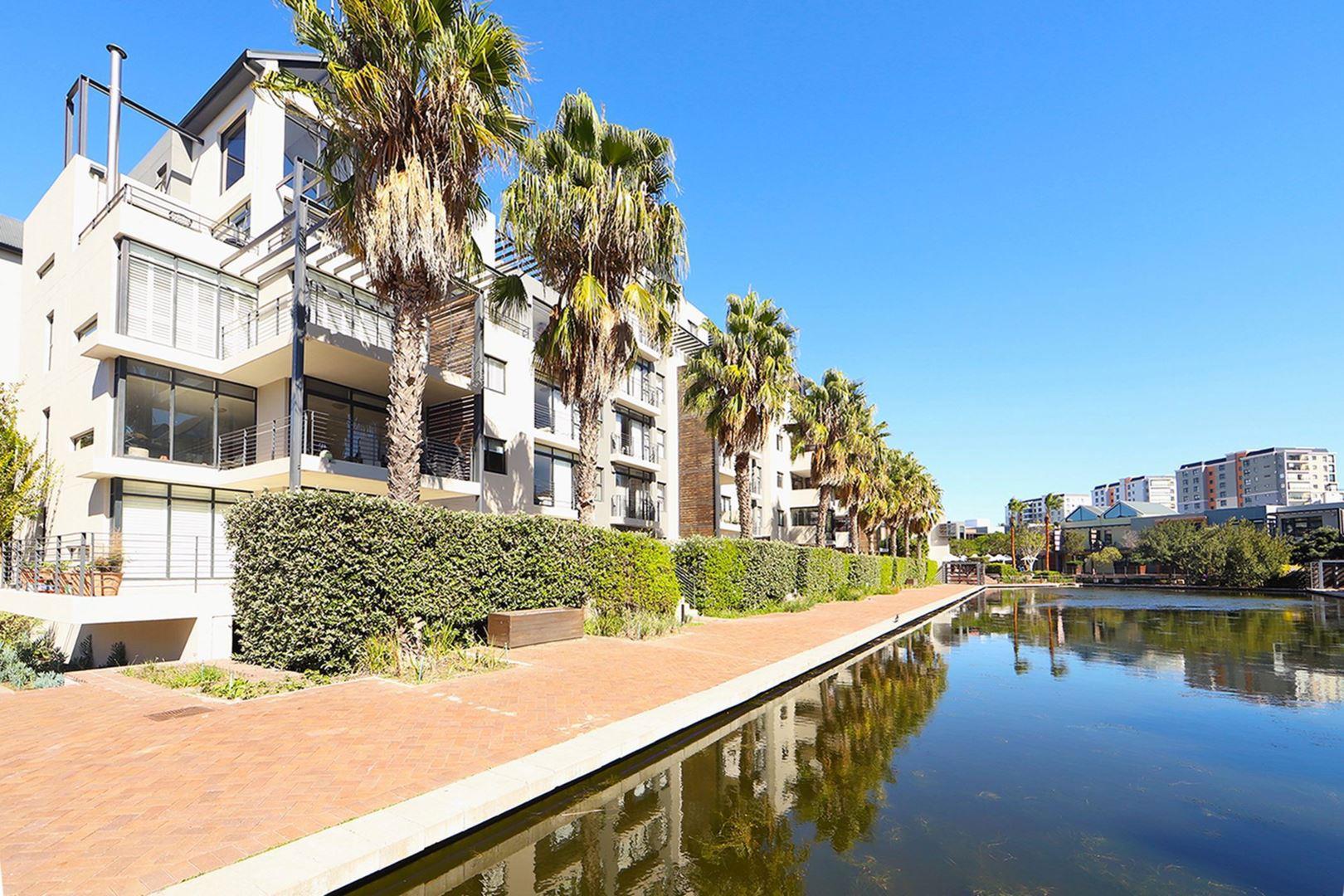 3 Bedroom Apartment / flat for sale in Century City P24114336602