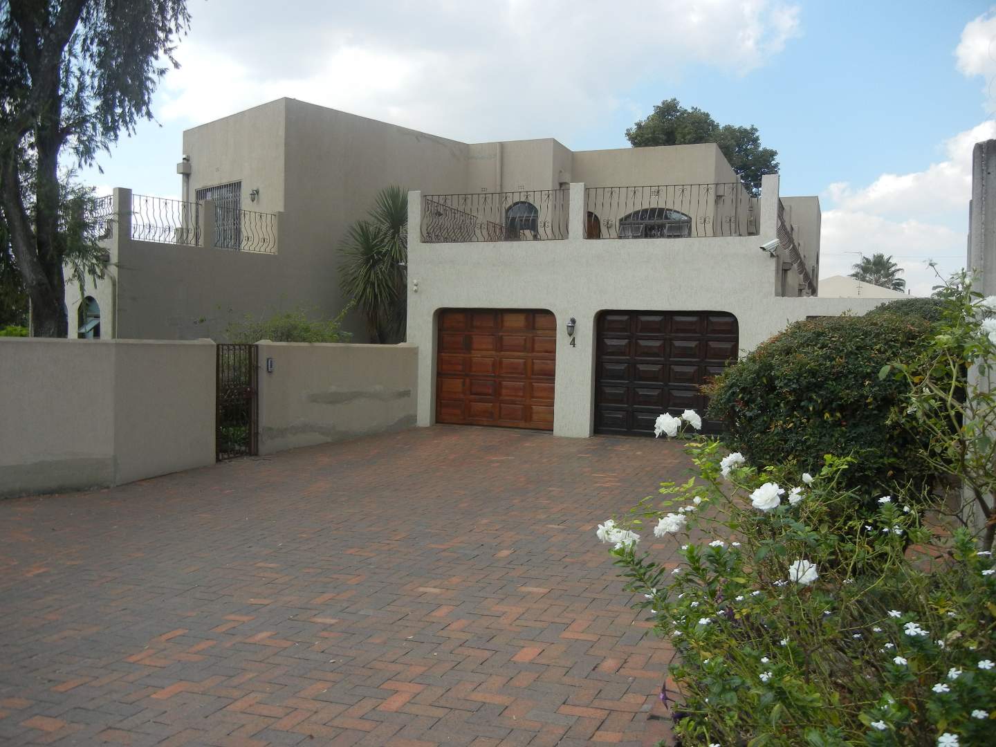 6 Bedroom House for sale in Marlboro P24114336800