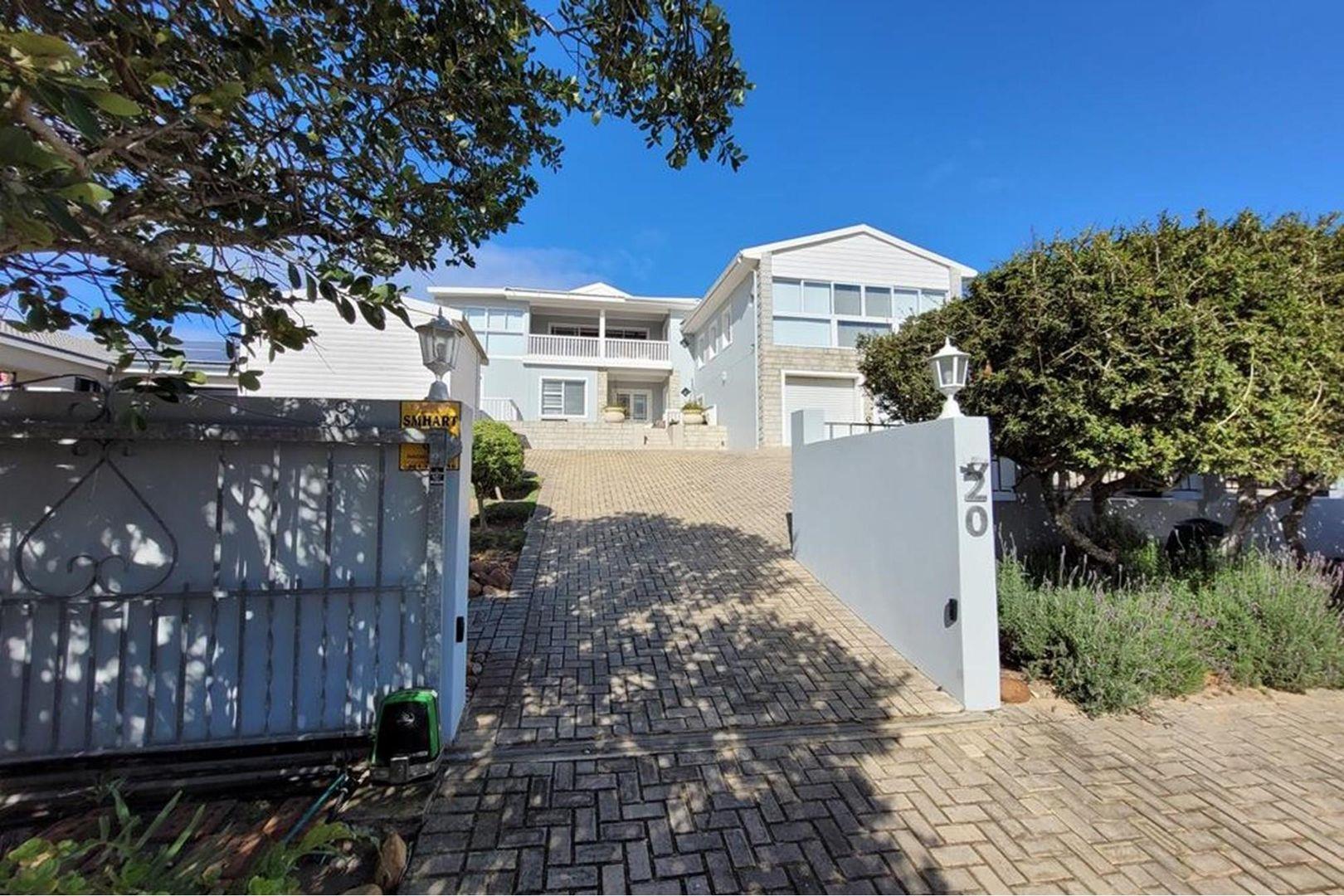 3 Bedroom House for sale in Paradise Beach P24114338529