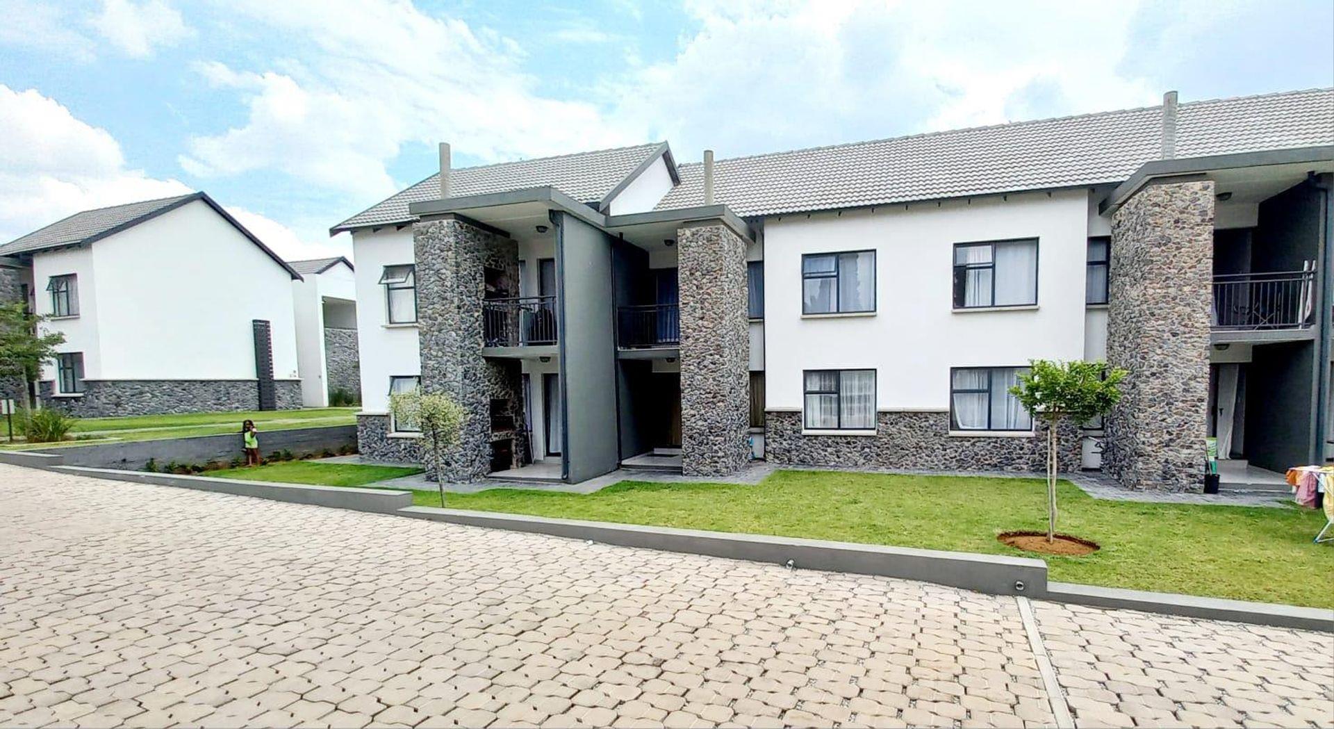 2 Bedroom Apartment / flat to rent in Glen Marais N/a N/a, 69 Anemoon