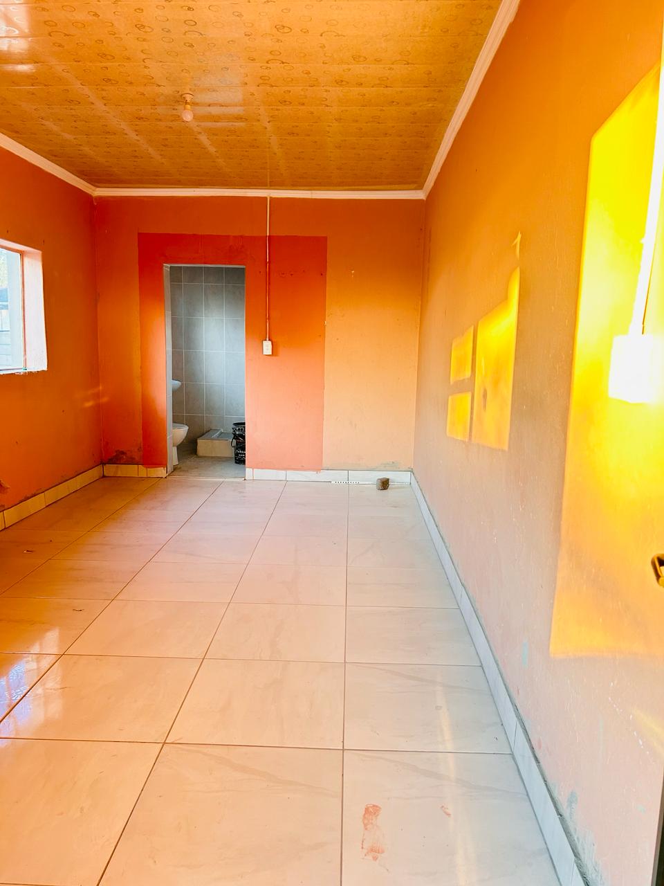 1 Bedroom Apartment / flat to rent in Carletonville Central 22