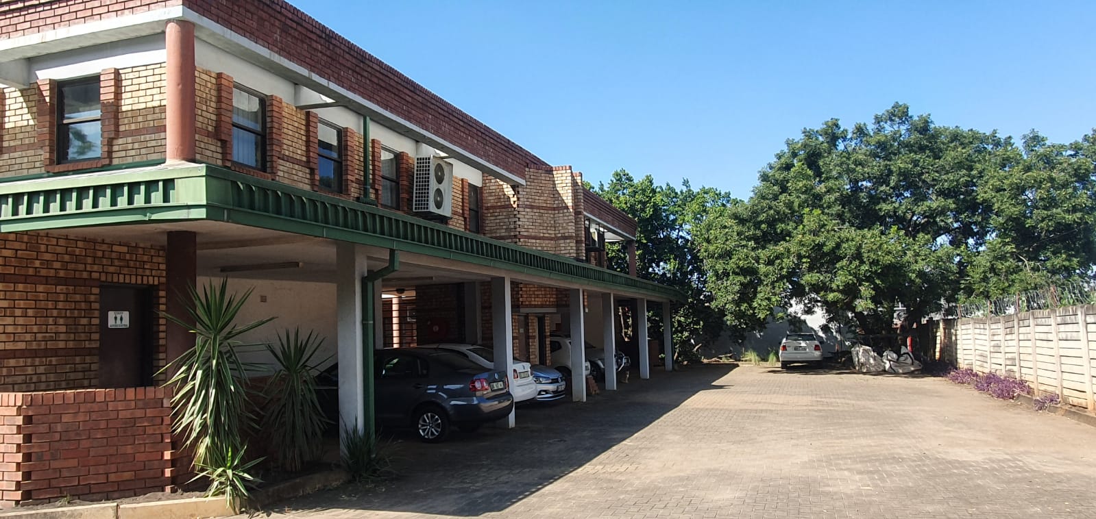Commercial property for sale in Louis Trichardt P24114340611