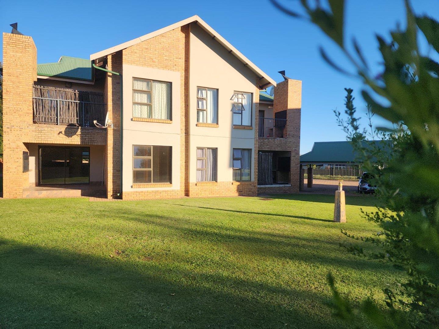 Tuscany Ridge Property Apartments / flats to rent in Tuscany Ridge