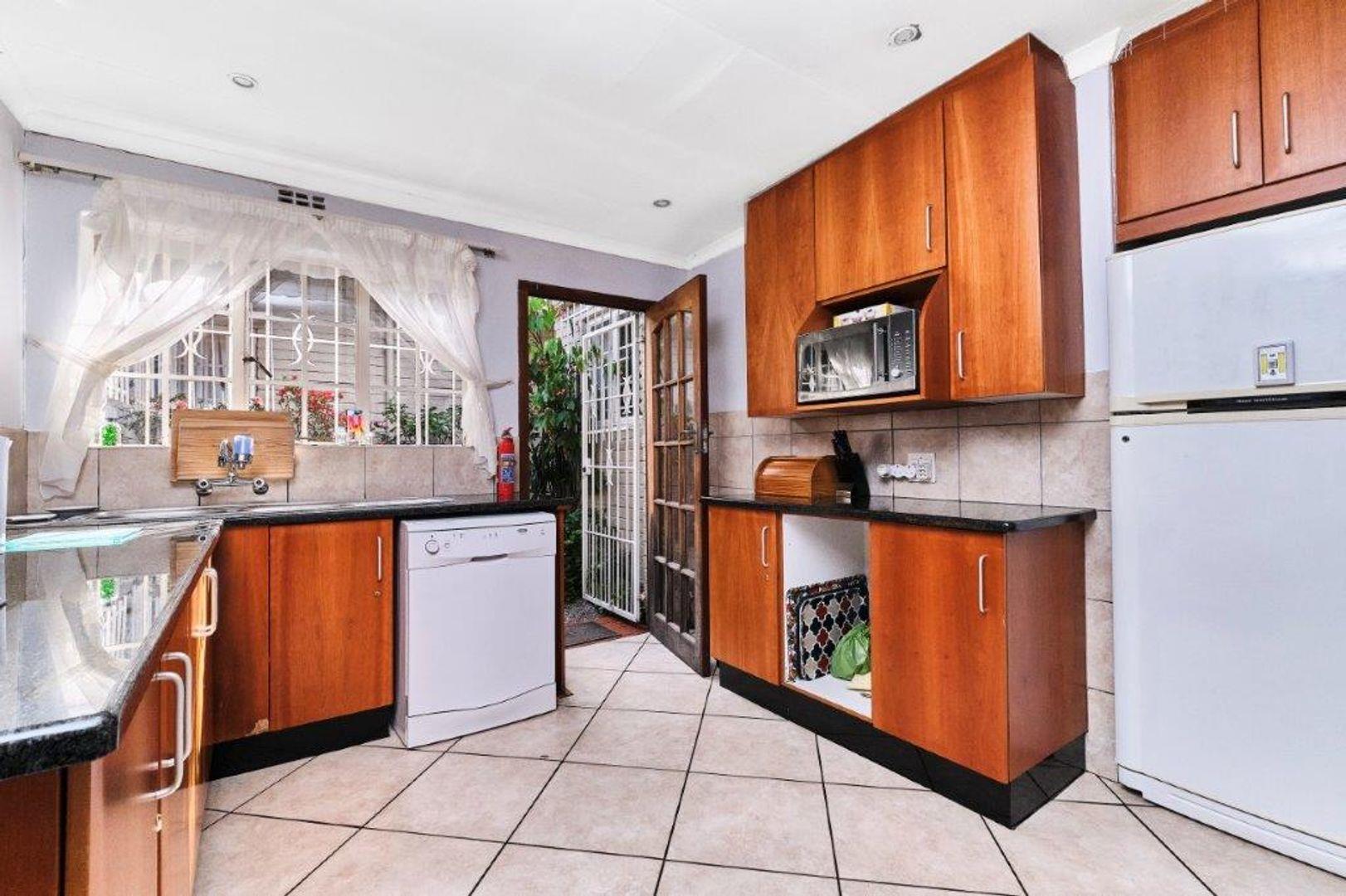 Parkhurst Property Property and houses to rent in Parkhurst Page 3