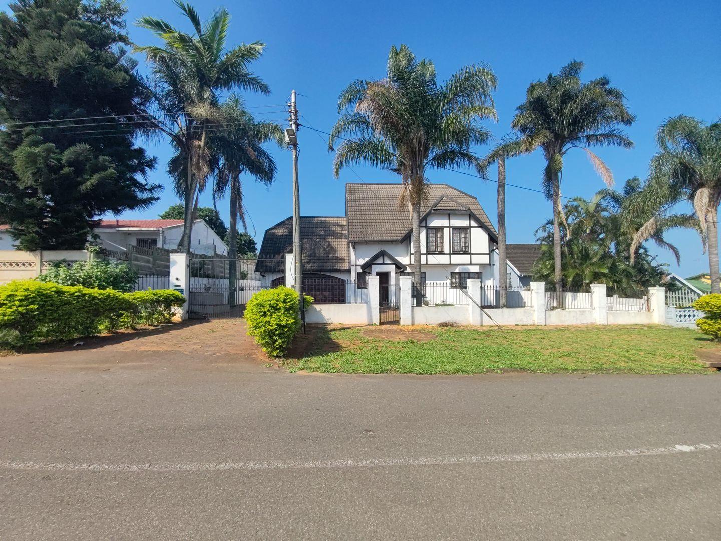 4 Bedroom House for sale in Isipingo Hills P24114341659