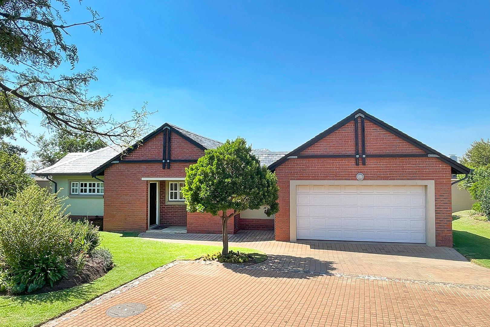 2 Bedroom House for sale in Waterfall Hills Mature Lifestyle Estate