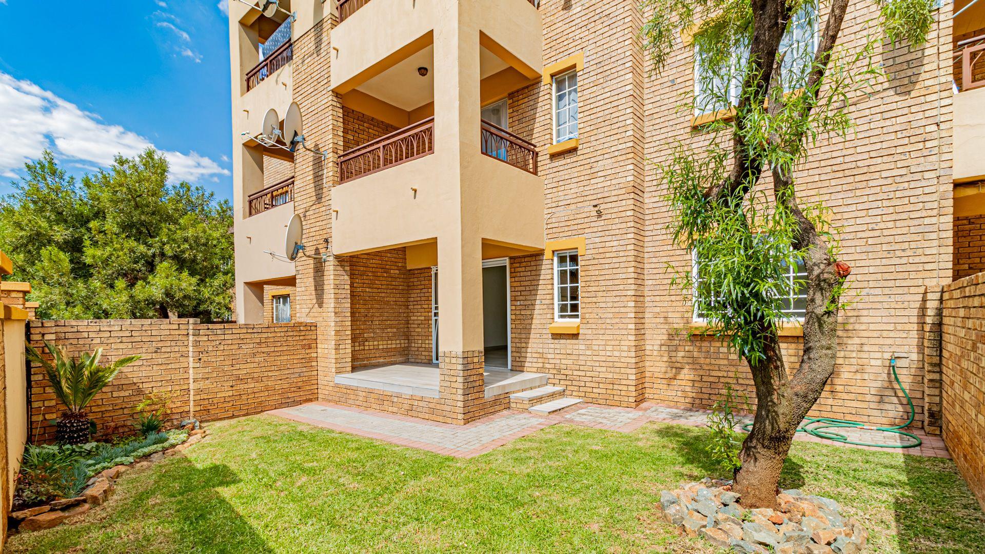 Eco Park Estate Property Apartments / flats for sale in Eco Park